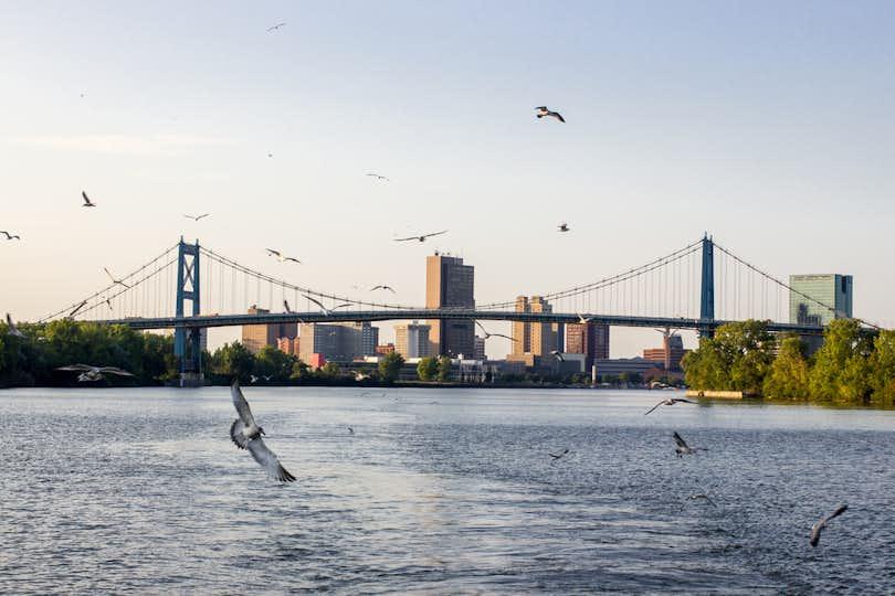 Toledo, OH city skyline view